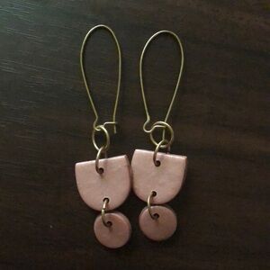 Gold and pink dangle earrings